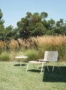 Poltrona Lounge Zebra con poggia piedi ambientato.jpg