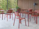 Sedia_Nina_Ambientata_Terracotta.png